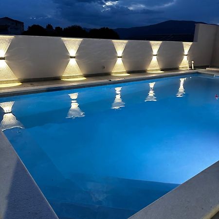 Villa Ana Maria Kamen Exteriör bild
